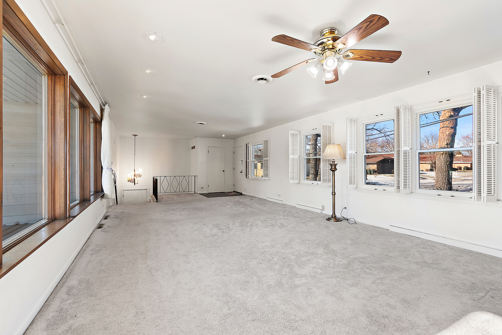 13 Riegel Oaks Lane, Homewood, IL 60430