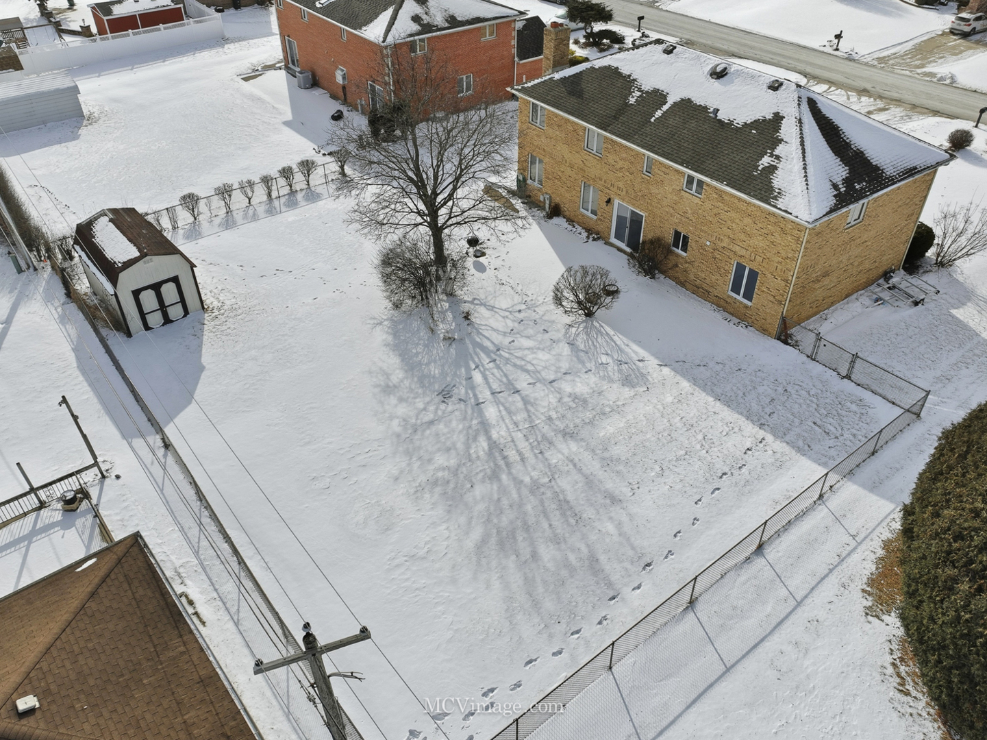 729 N 8th Avenue, Addison, IL 60101