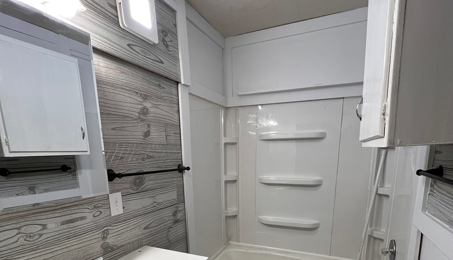 708 N Madison Street, Lincoln, IL 62656