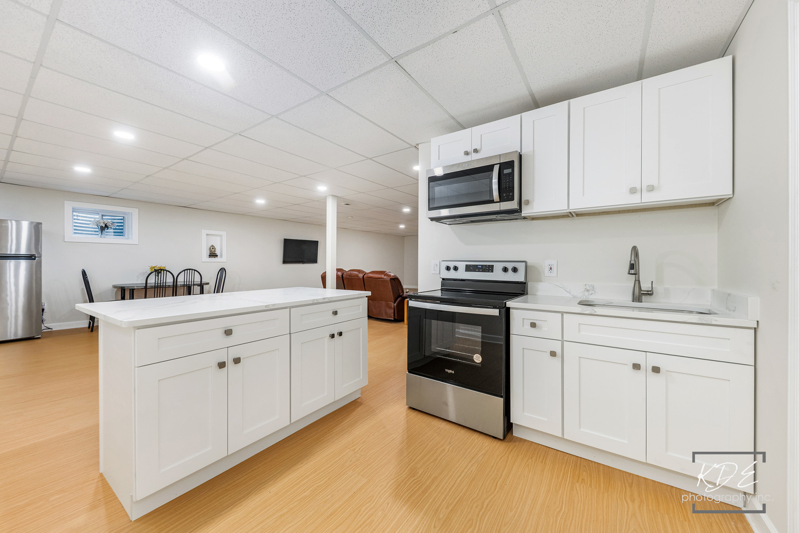 9361 Keswick Drive, Woodridge, IL 60517