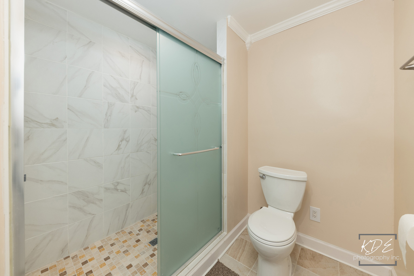 9361 Keswick Drive, Woodridge, IL 60517