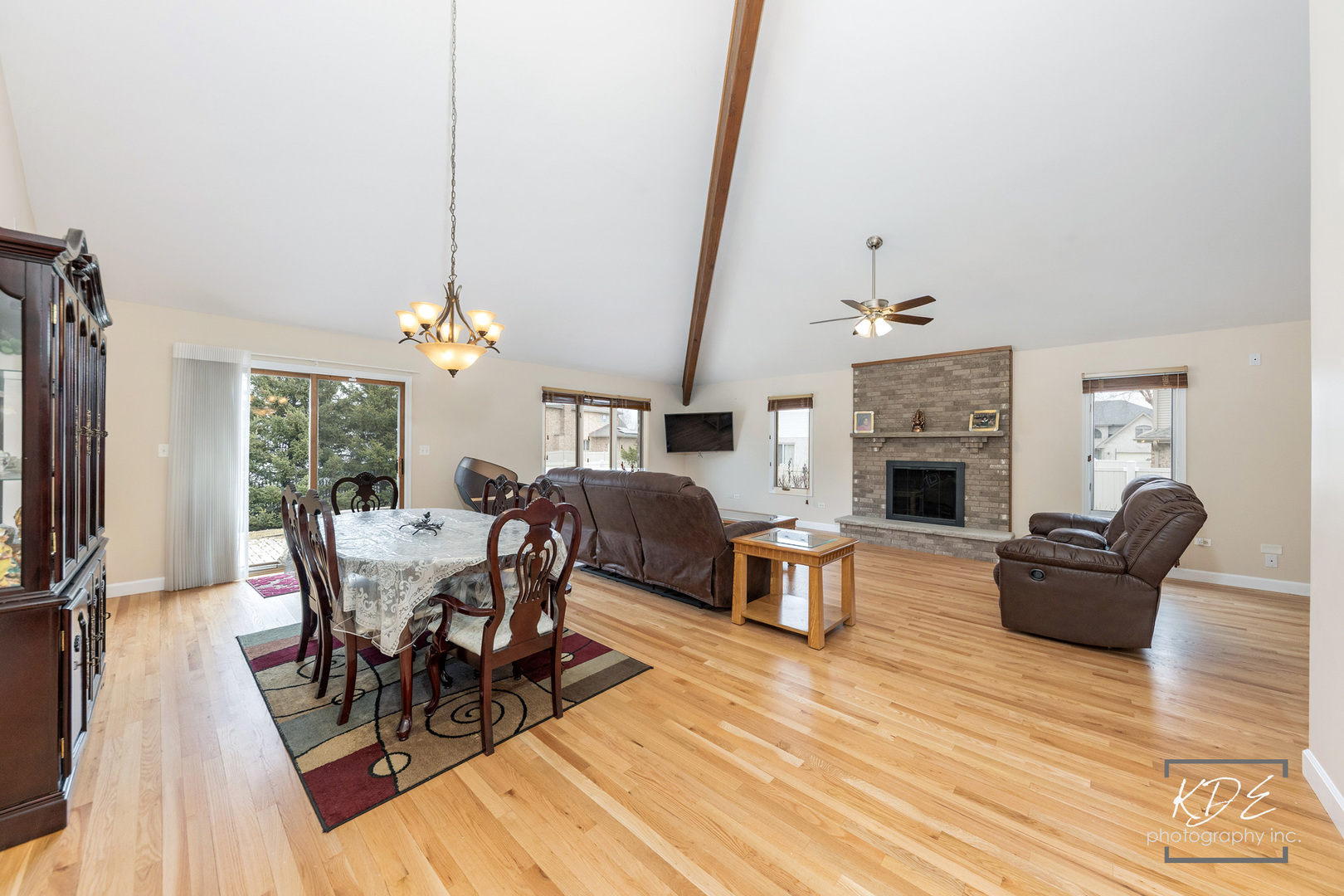 9361 Keswick Drive, Woodridge, IL 60517