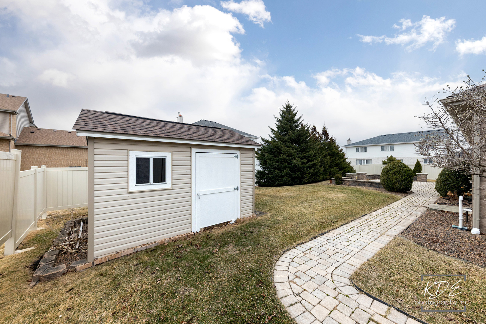 9361 Keswick Drive, Woodridge, IL 60517