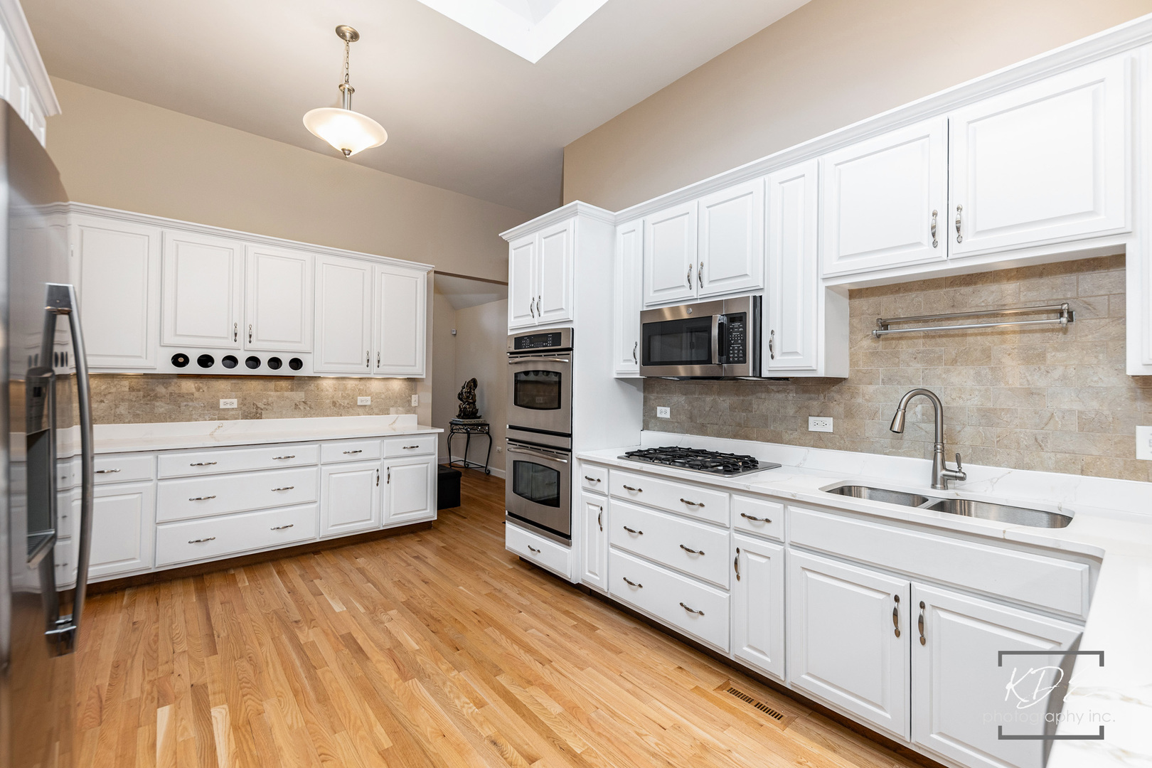 9361 Keswick Drive, Woodridge, IL 60517