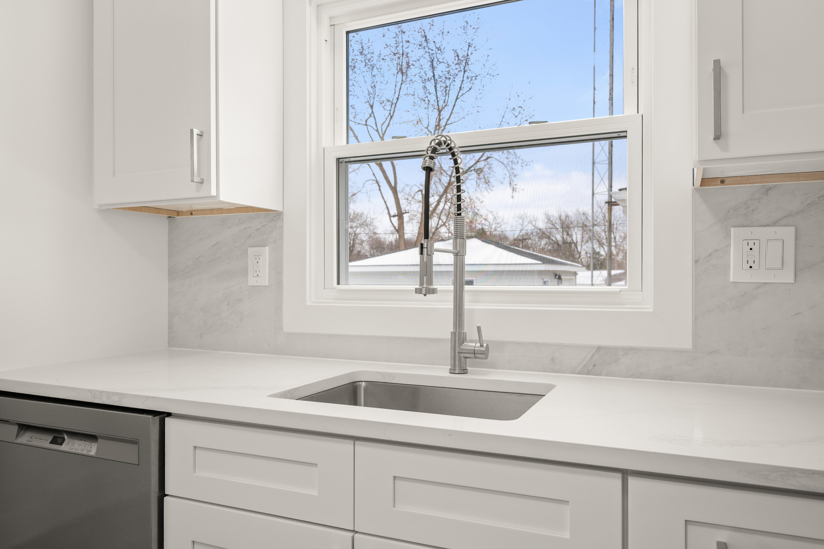 400 Kishwaukee Drive, Sycamore, IL 60178