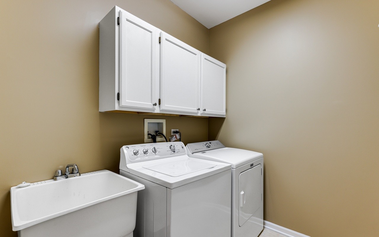 13330 Strandhill Drive, Orland Park, IL 60462