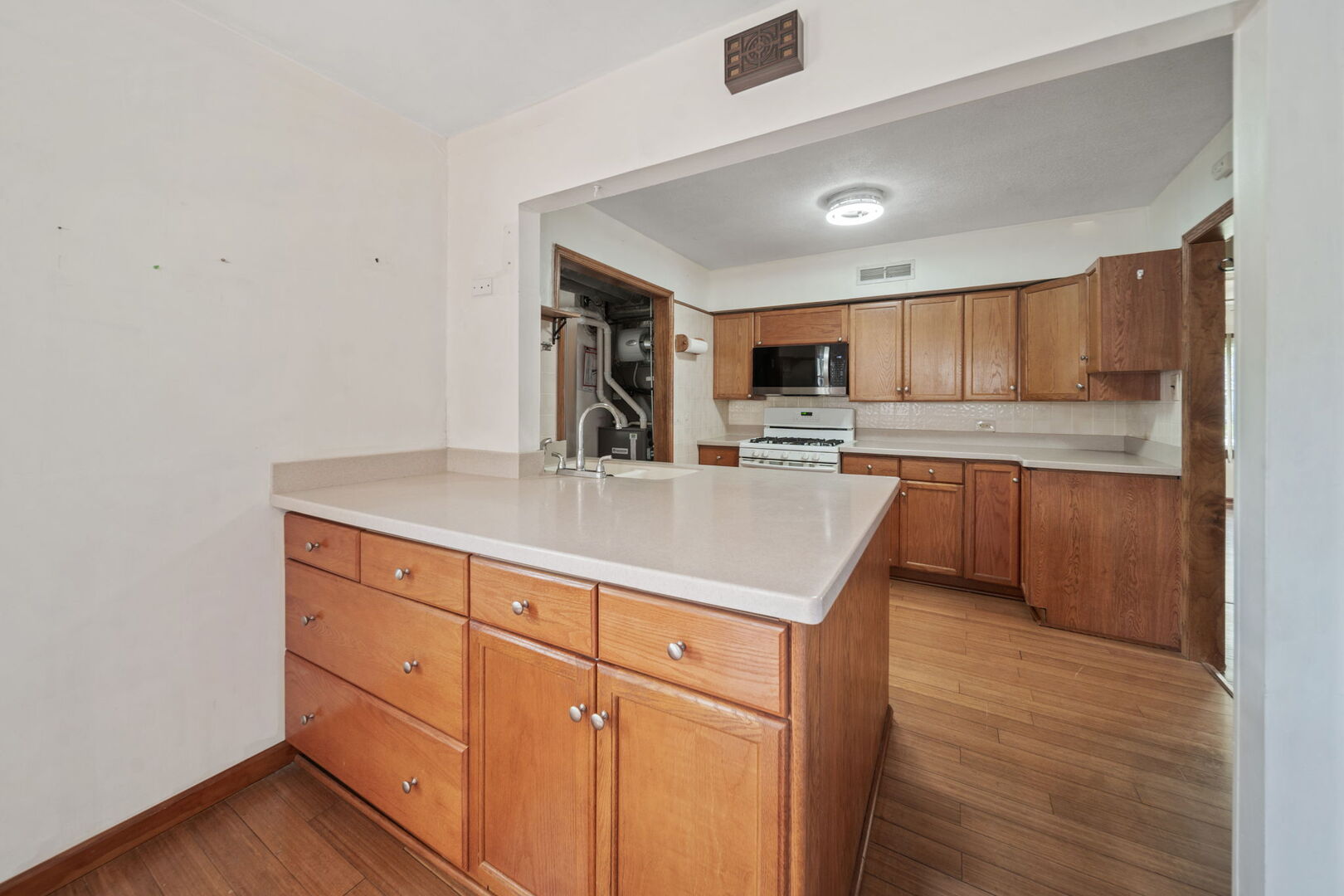 276 E Fullerton Avenue, Northlake, IL 60164