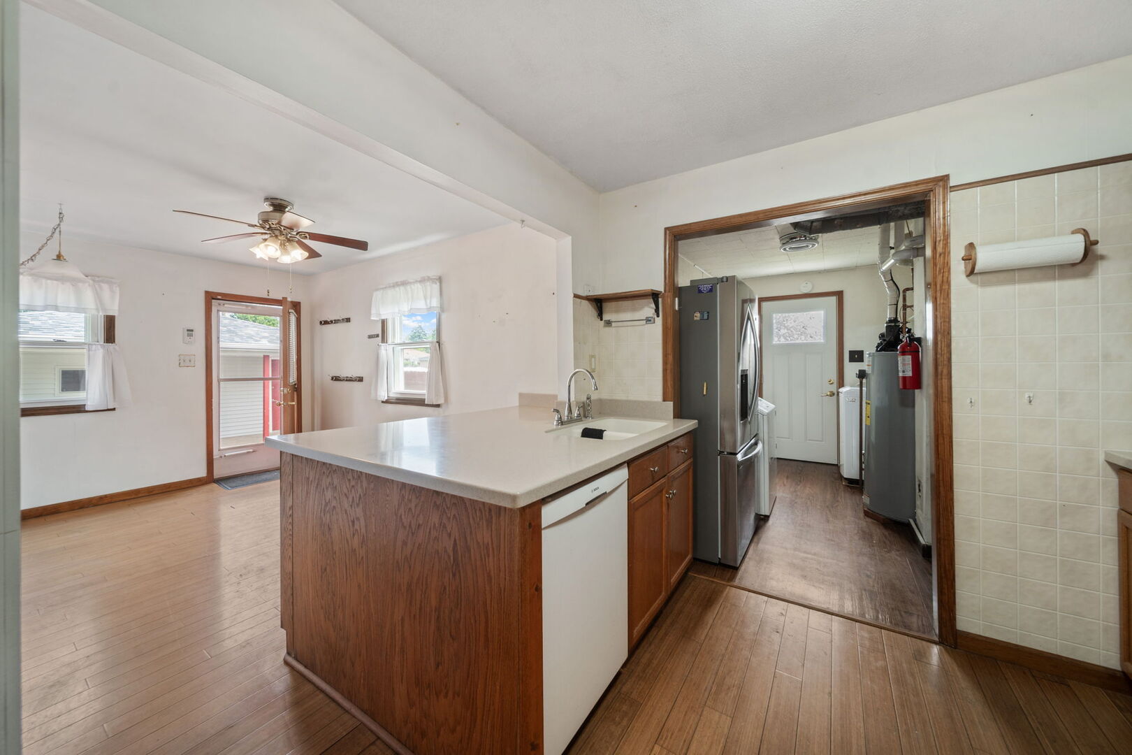 276 E Fullerton Avenue, Northlake, IL 60164
