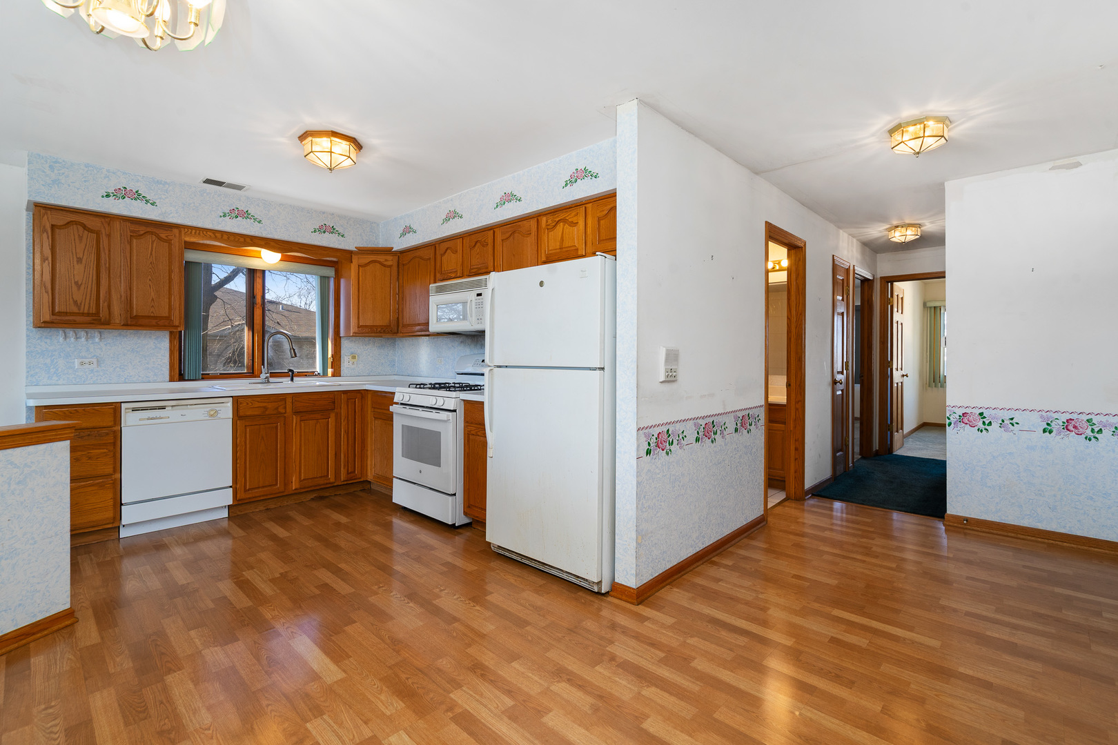 5242 W 79th Street #3D, Burbank, IL 60459