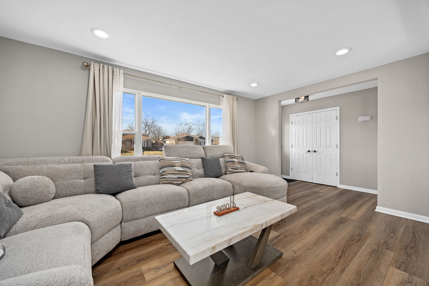 25727 S Mccorkle Avenue, Monee, IL 60449