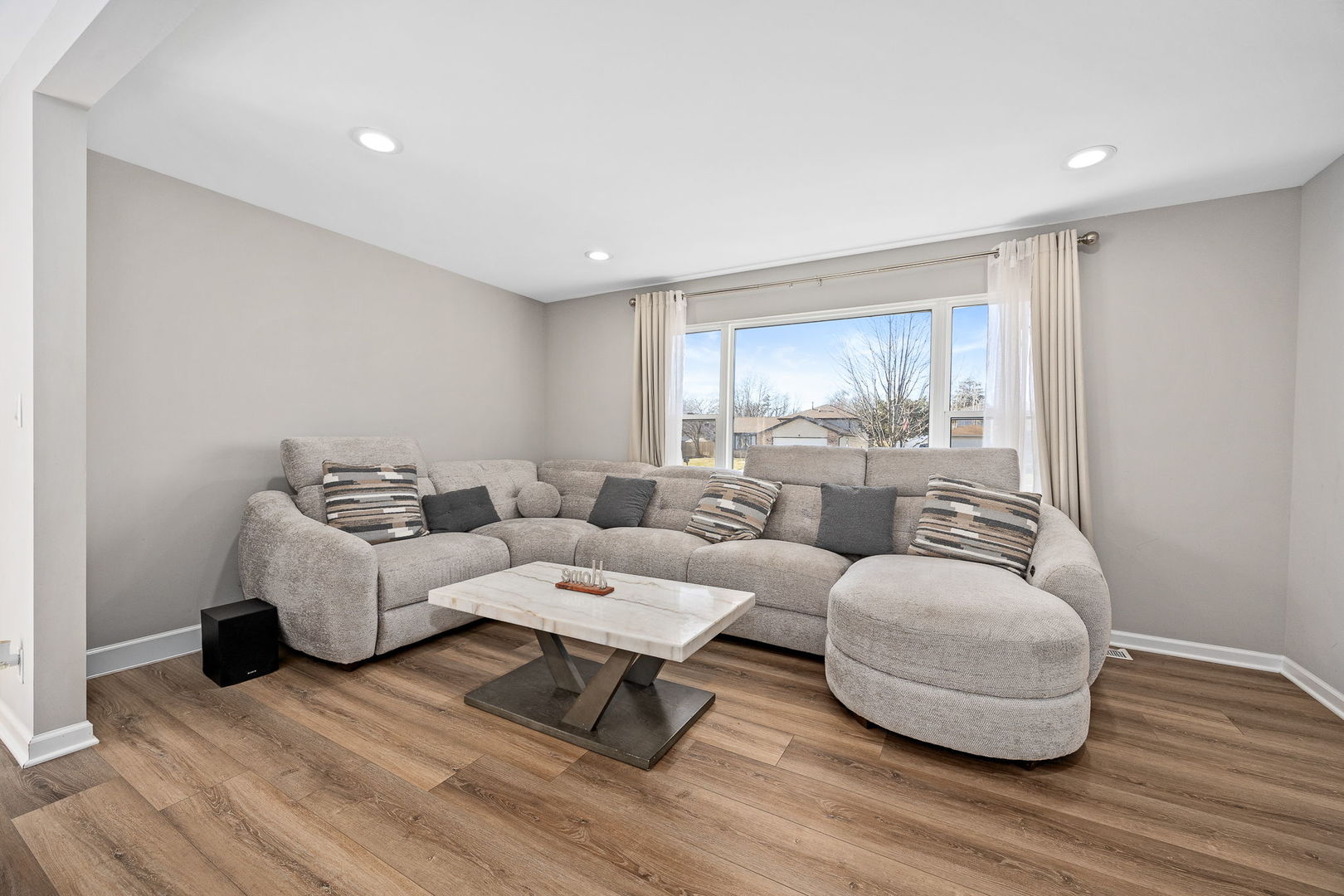 25727 S Mccorkle Avenue, Monee, IL 60449