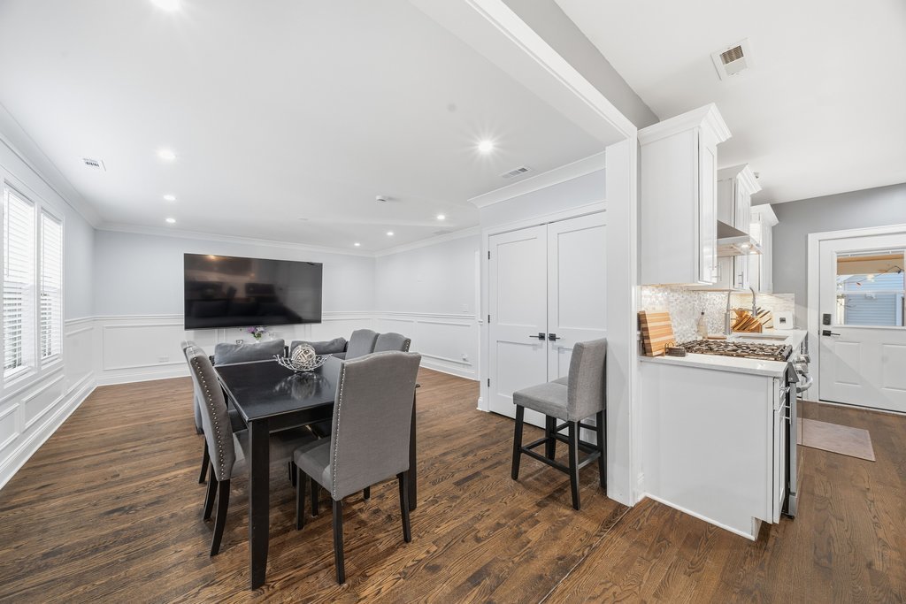 314 N Kinzie Street, Thornton, IL 60476