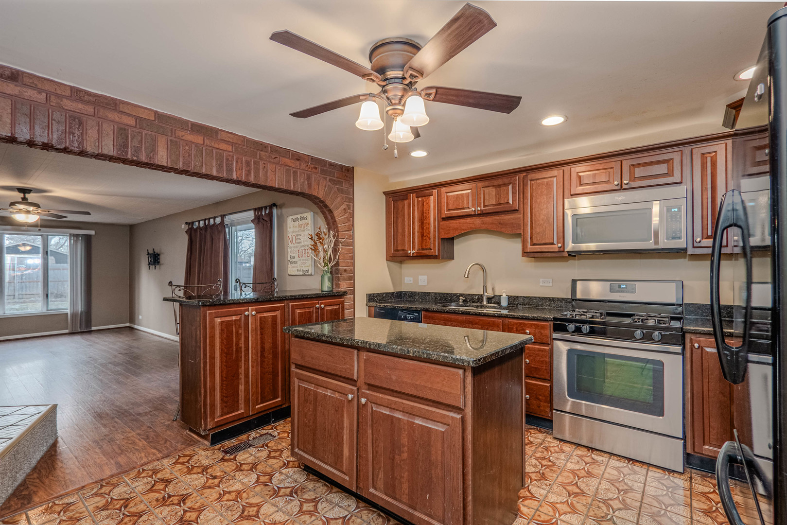 18940 Baker Avenue, Country Club Hills, IL 60478