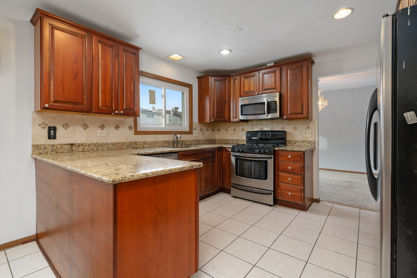 7816 Dorchester Lane, Darien, IL 60561