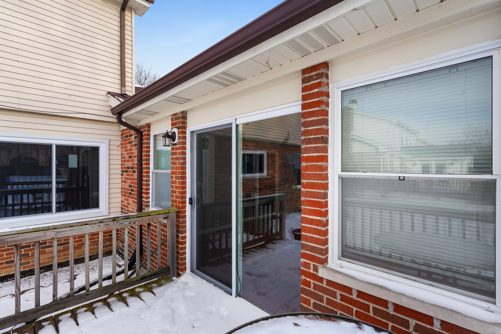 7816 Dorchester Lane, Darien, IL 60561