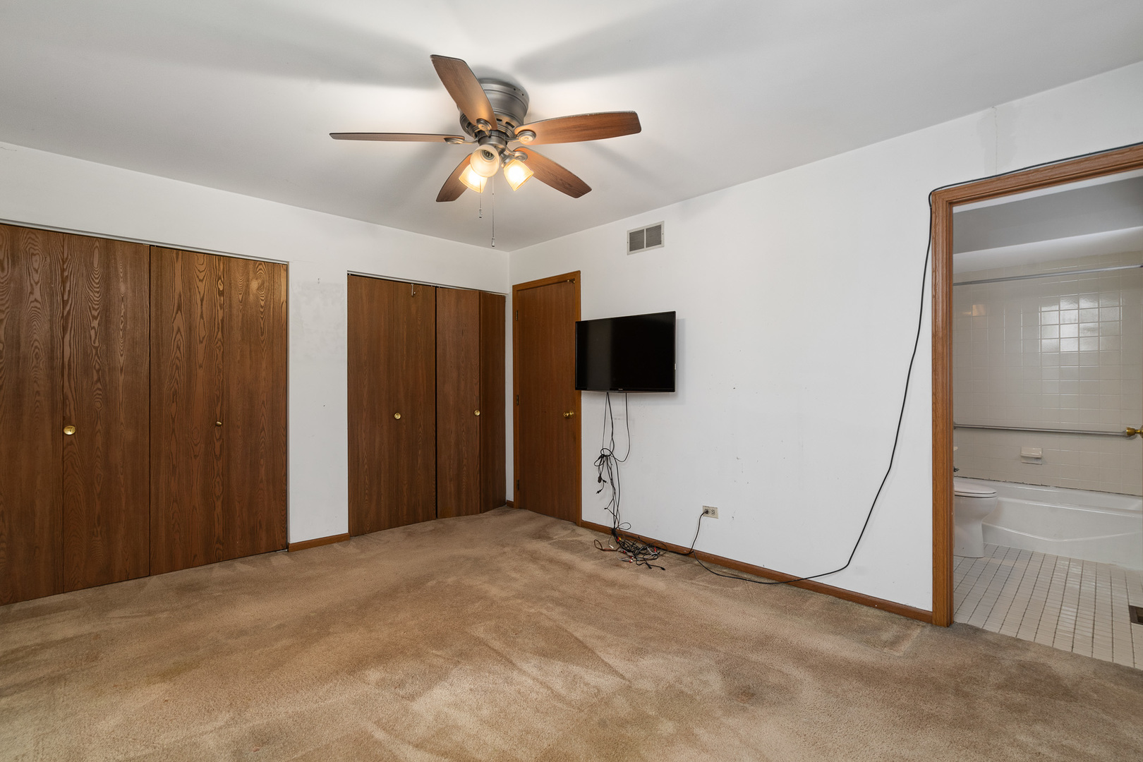 7816 Dorchester Lane, Darien, IL 60561