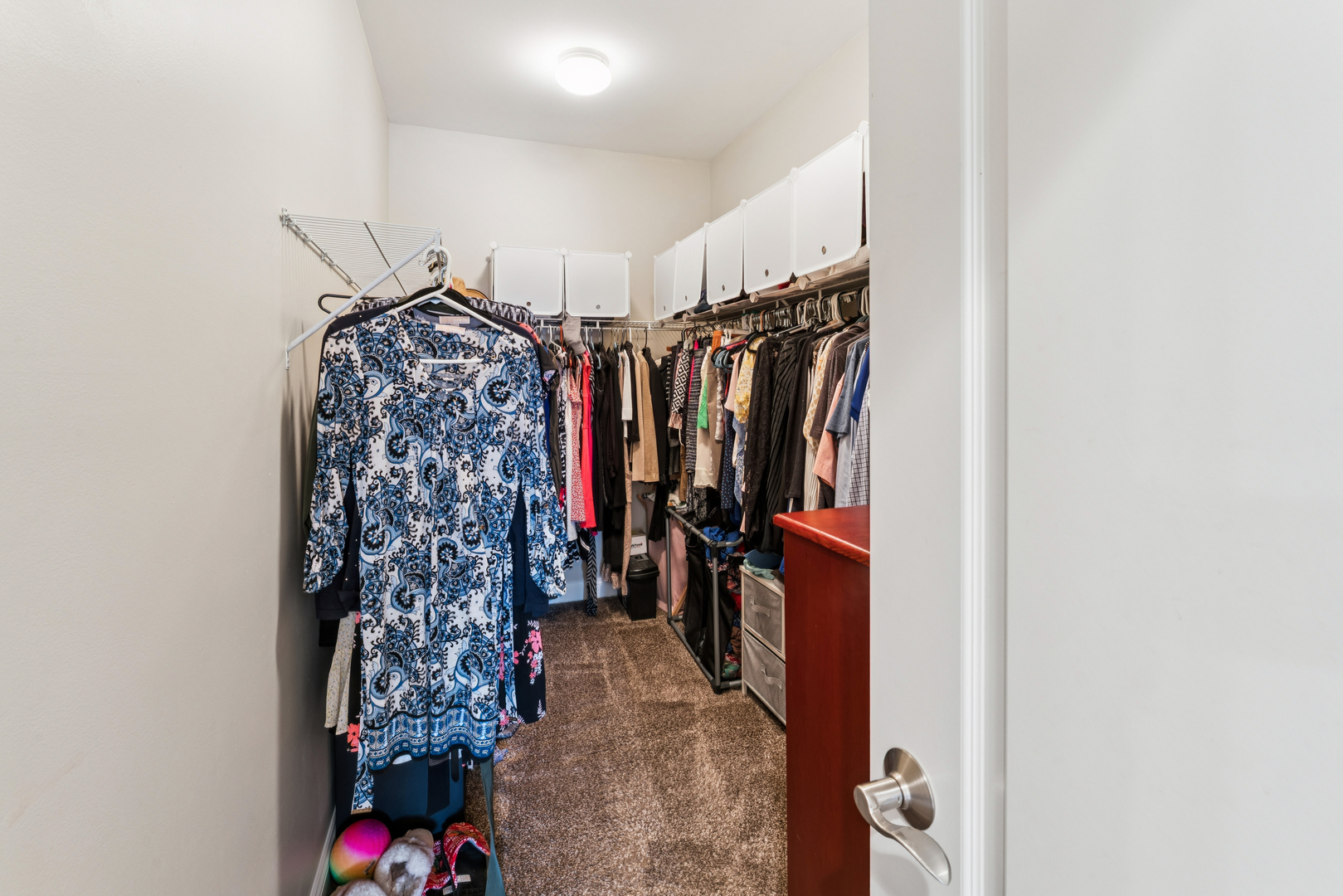 5 Illinois Avenue, Schaumburg, IL 60193