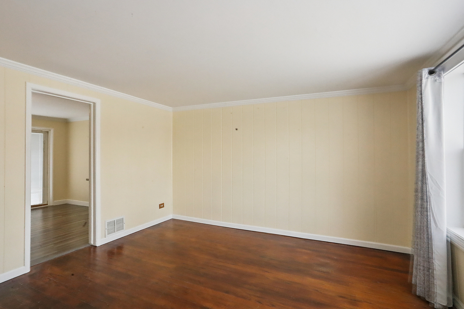 1612 N Prairie Avenue, Crest Hill, IL 60403