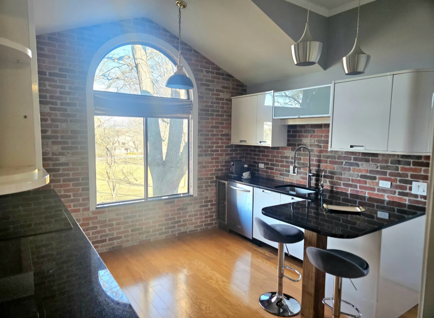 755 Golf Lane #755A, Lake Barrington, IL 60010