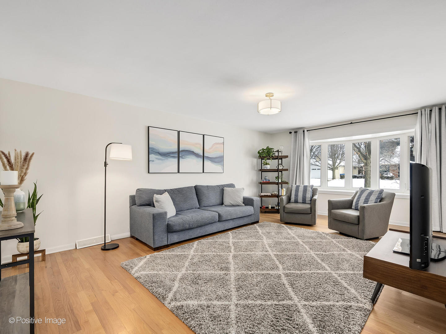 850 S Saylor Avenue, Elmhurst, IL 60126