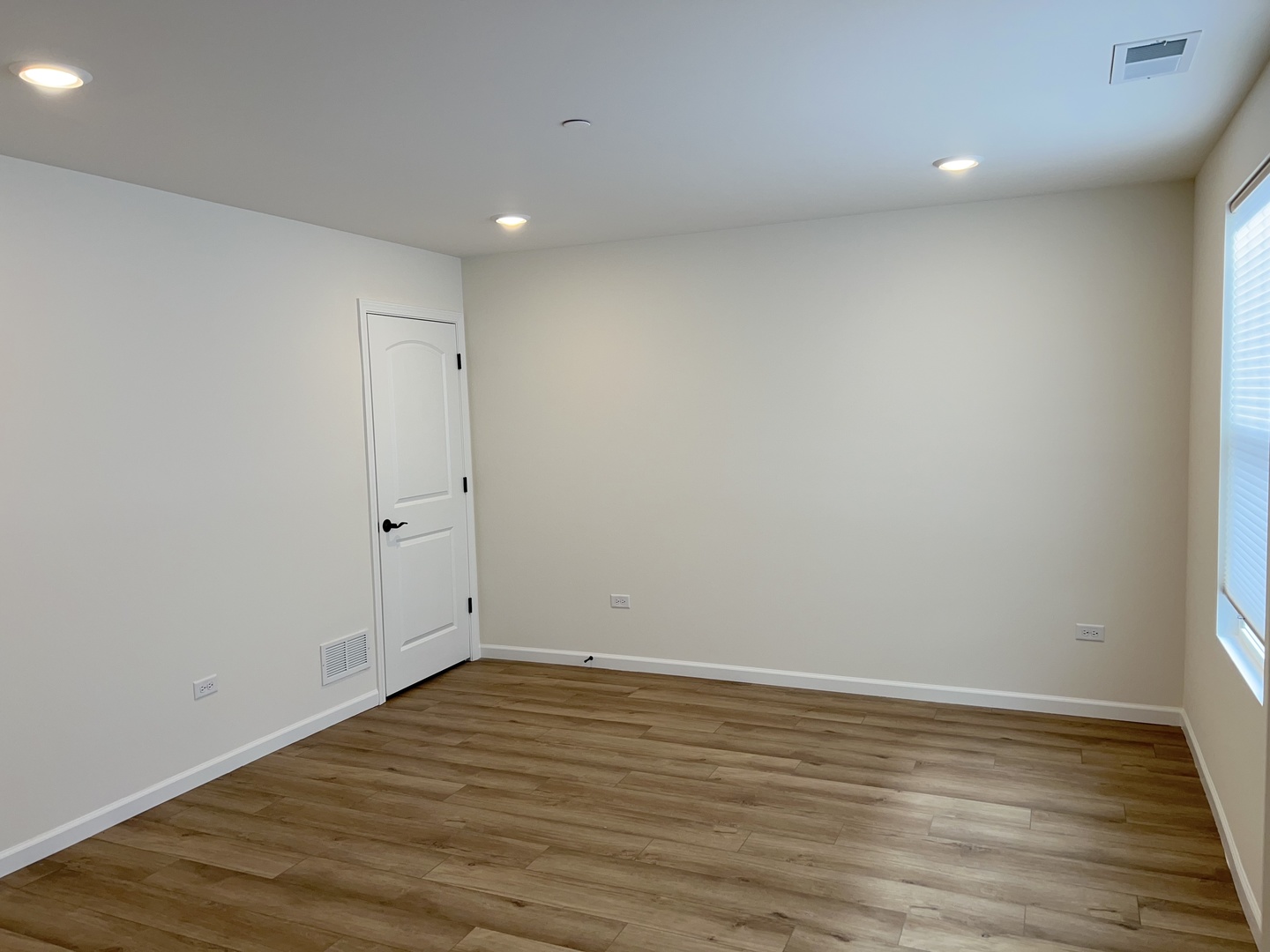 6257 Sandbelt Drive #6257, Woodridge, IL 60517