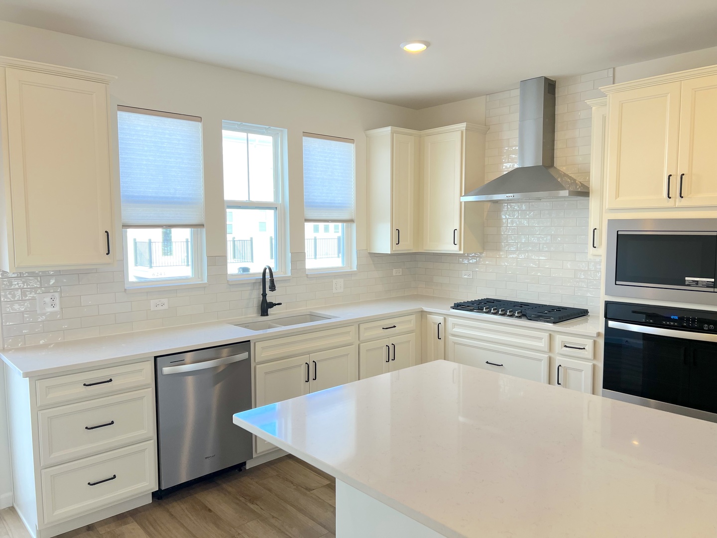 6257 Sandbelt Drive #6257, Woodridge, IL 60517