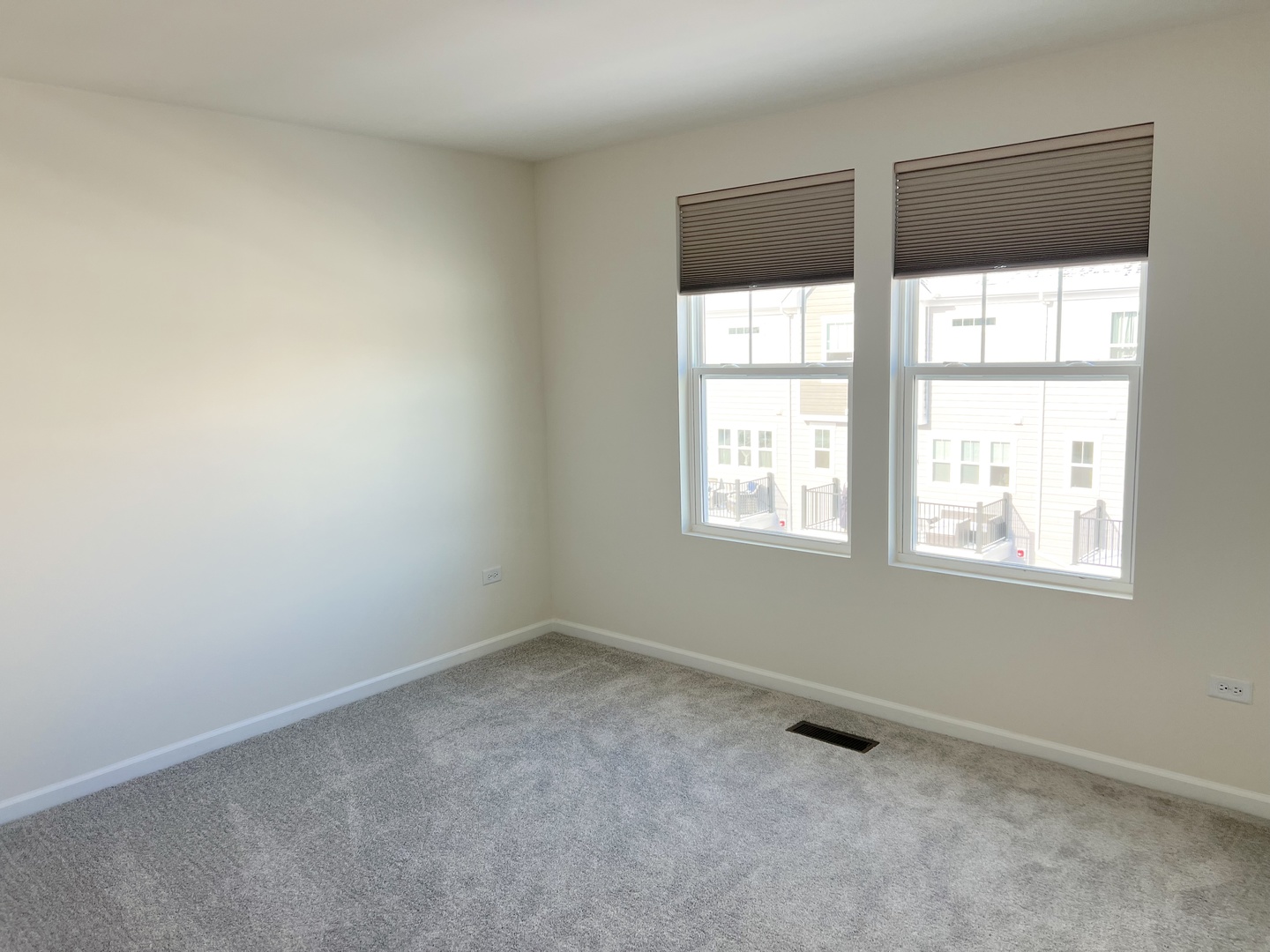 6257 Sandbelt Drive #6257, Woodridge, IL 60517