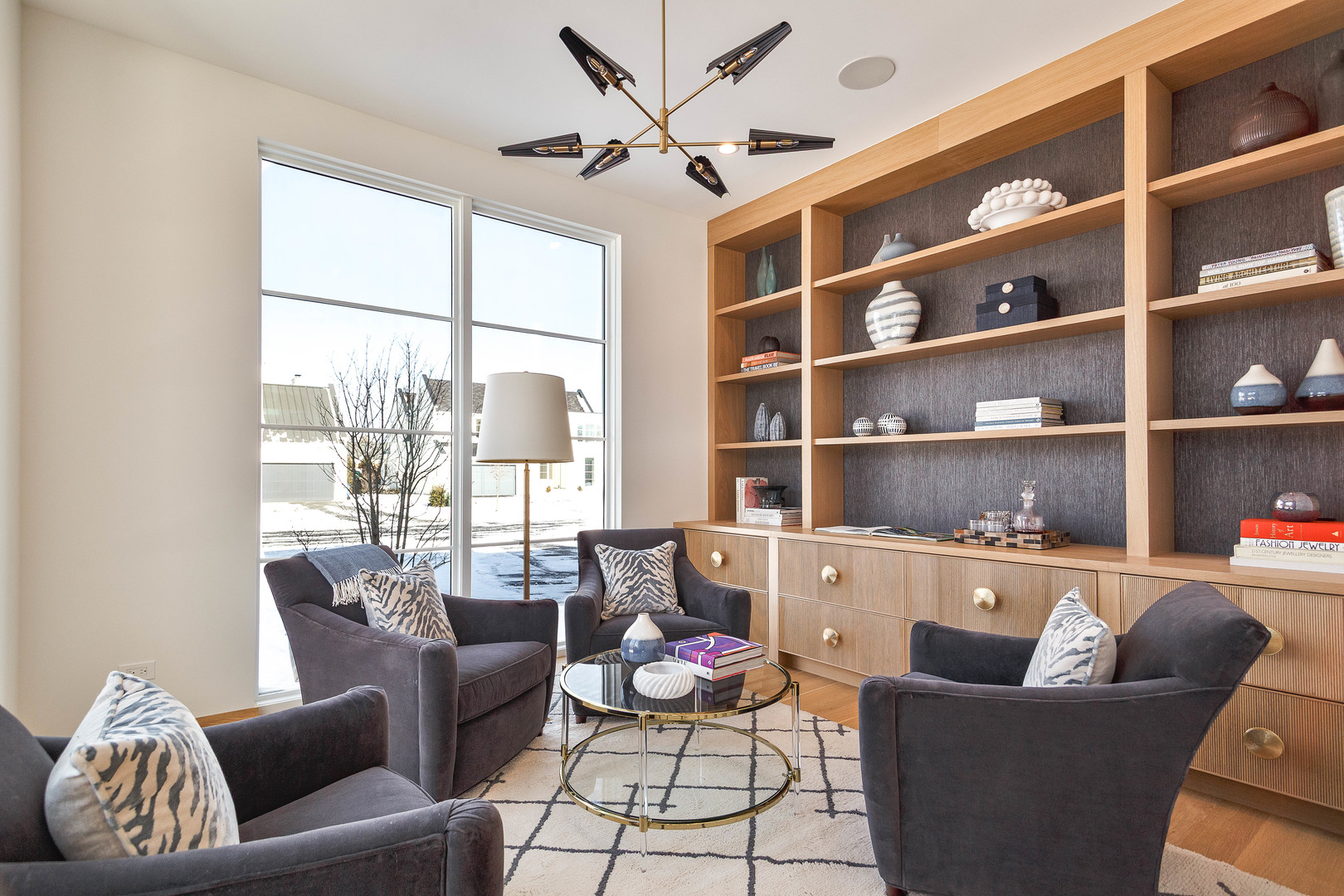 527 Kensington Court, Hinsdale, IL 60521