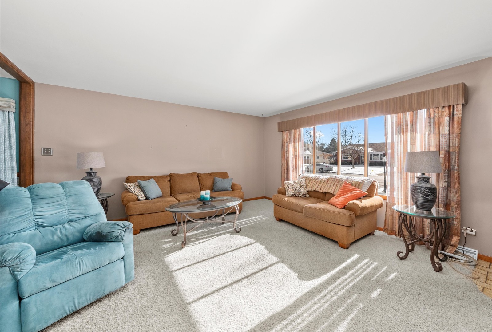 537 Craig Avenue, Crete, IL 60417