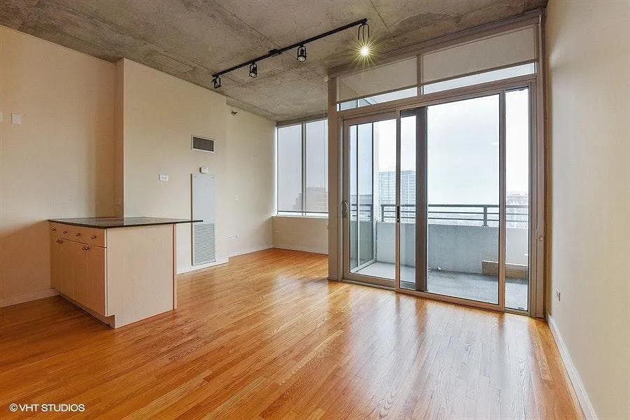 1720 S Michigan Avenue #2305, Chicago, IL 60616