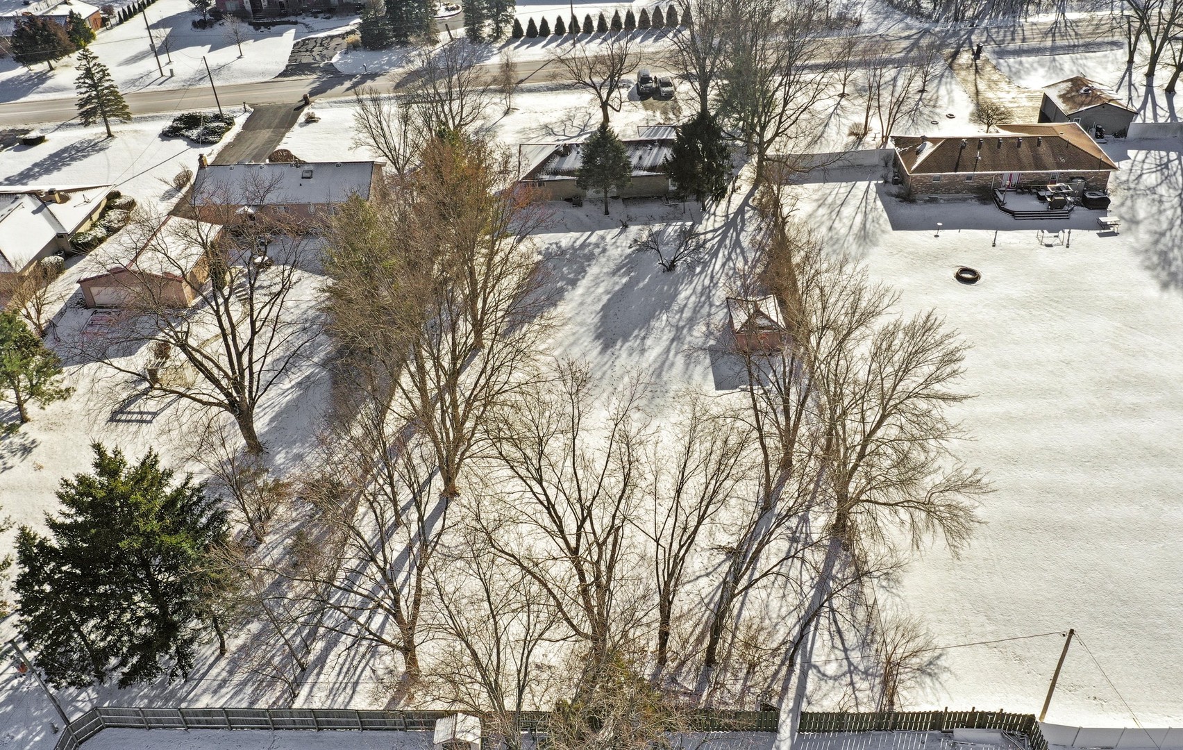 225 E Francis Road, New Lenox, IL 60451