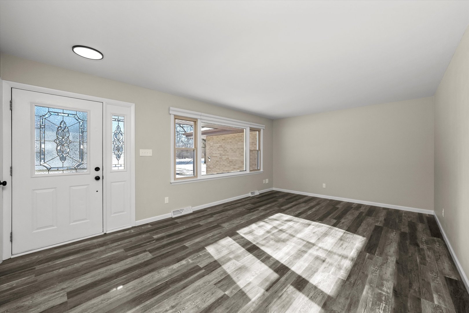 225 E Francis Road, New Lenox, IL 60451