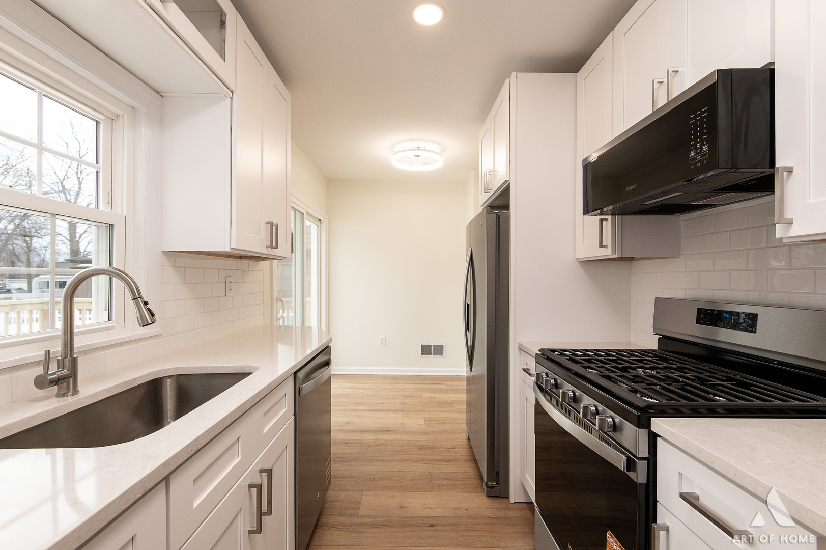 1015 Grandview Avenue, Lockport, IL 60441