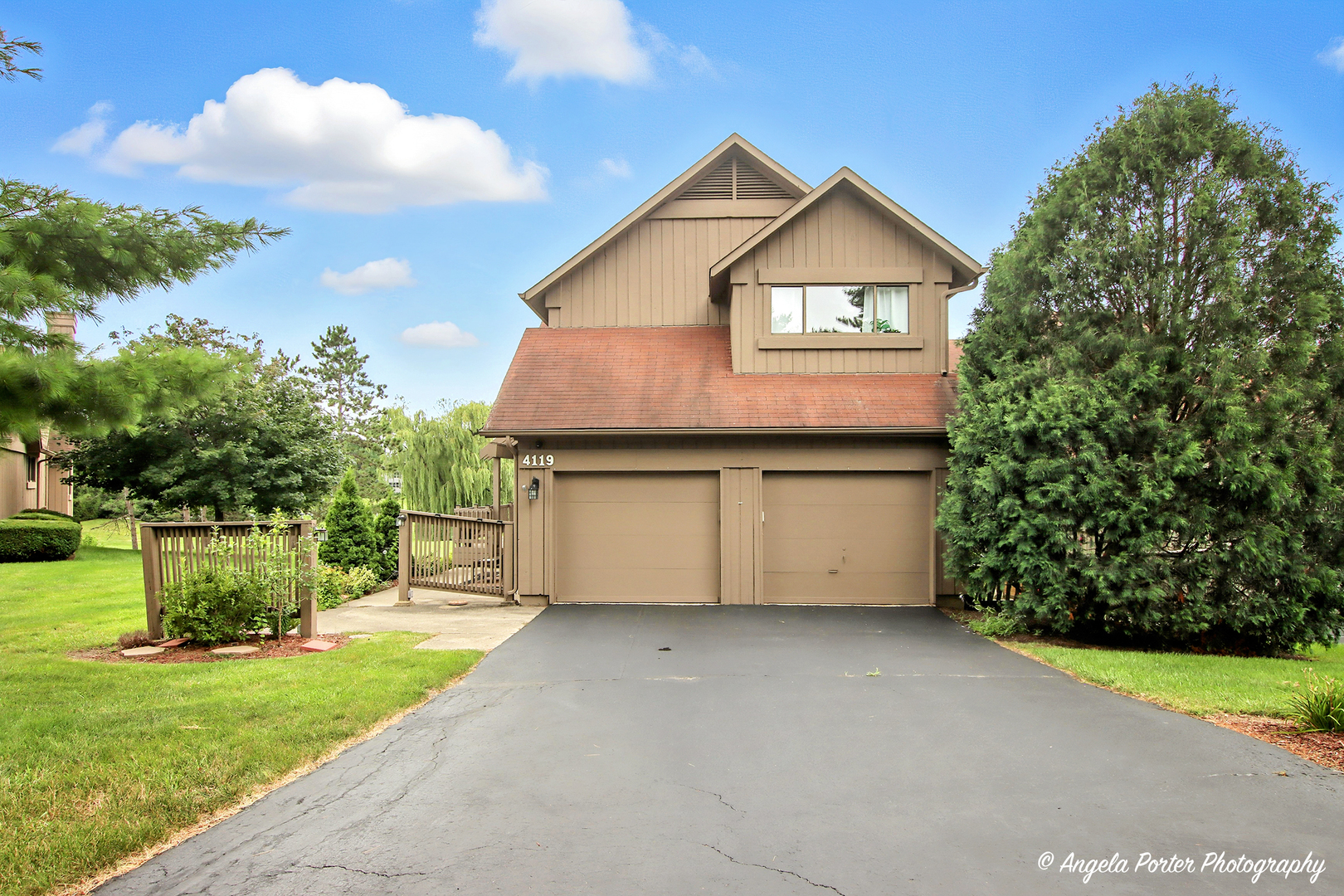 4119 White Ash Road, Crystal Lake, IL 60014