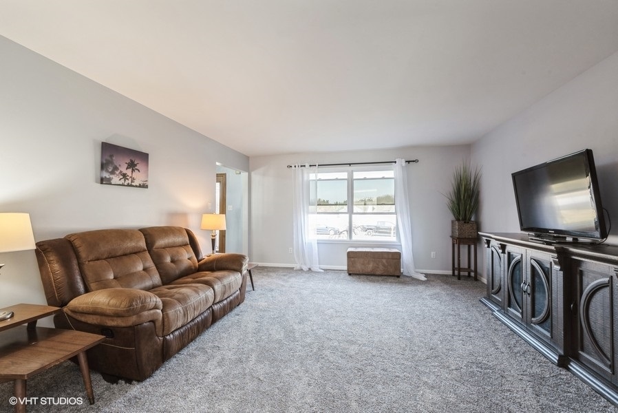 825 Elk Lane, Westville, IN 46391