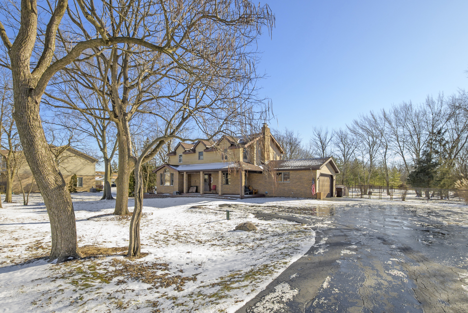 6901 W 179th Street, Tinley Park, IL 60477