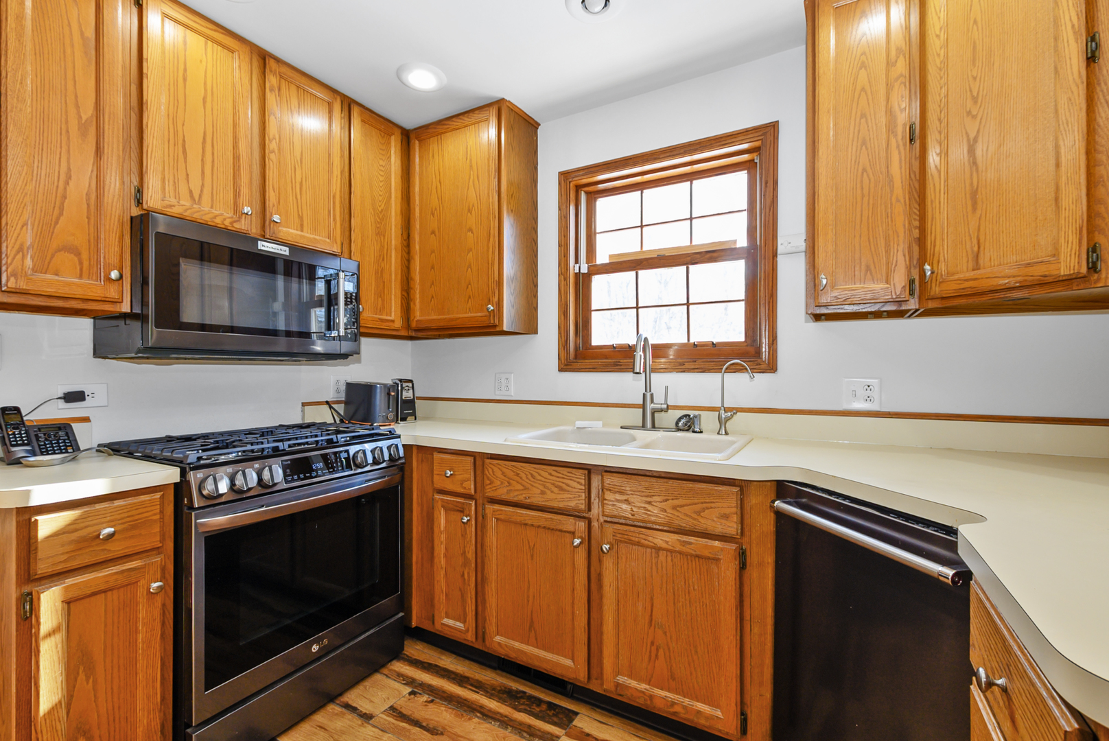 6901 W 179th Street, Tinley Park, IL 60477