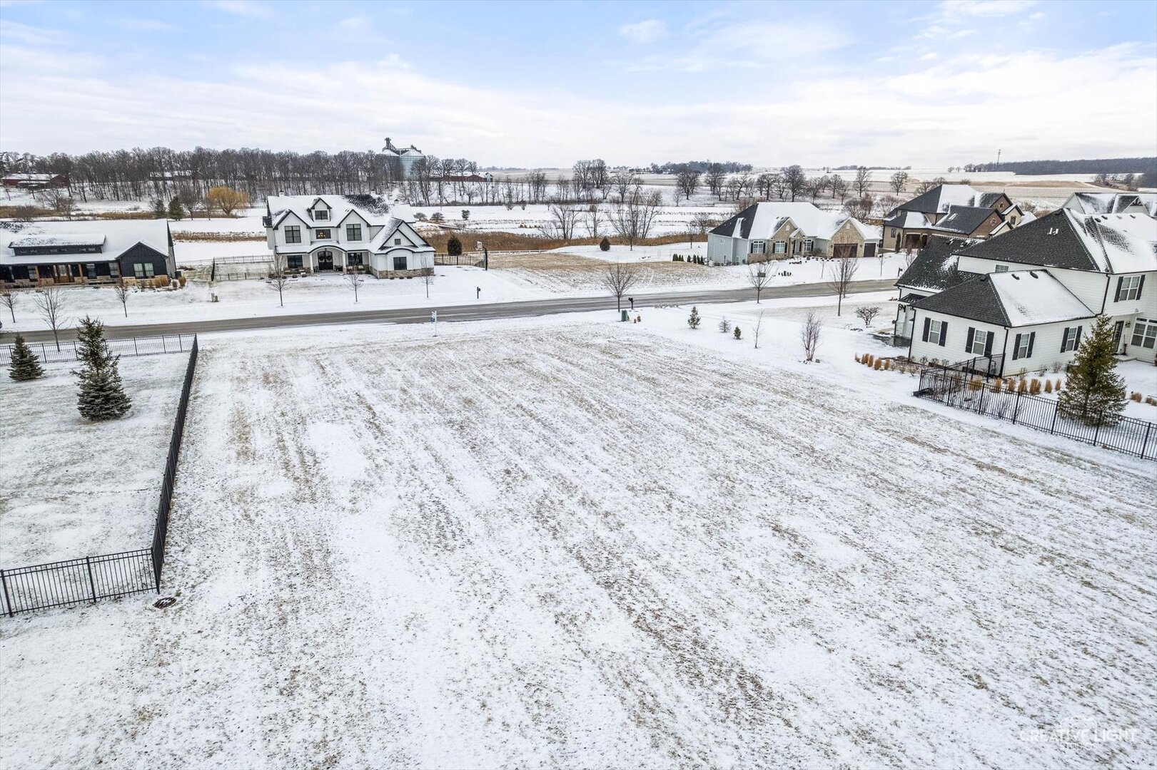 7432 Clubhouse Drive, Yorkville, IL 60560