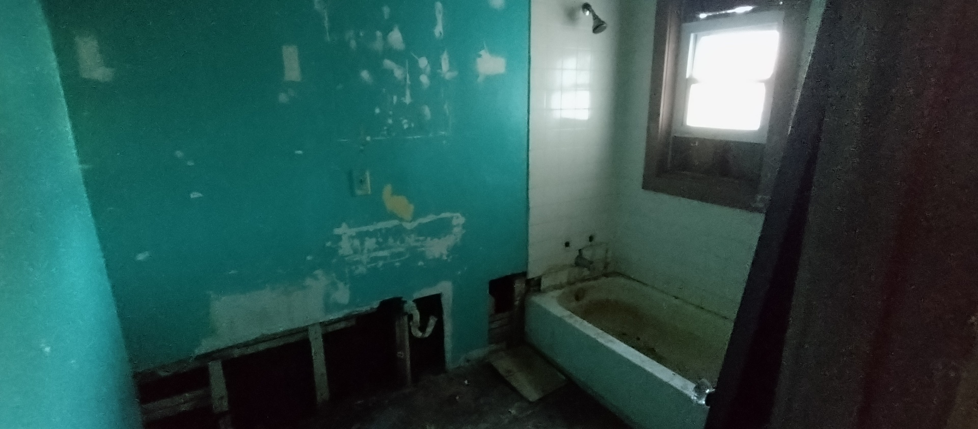 536 W 104th Street, Chicago, IL 60628