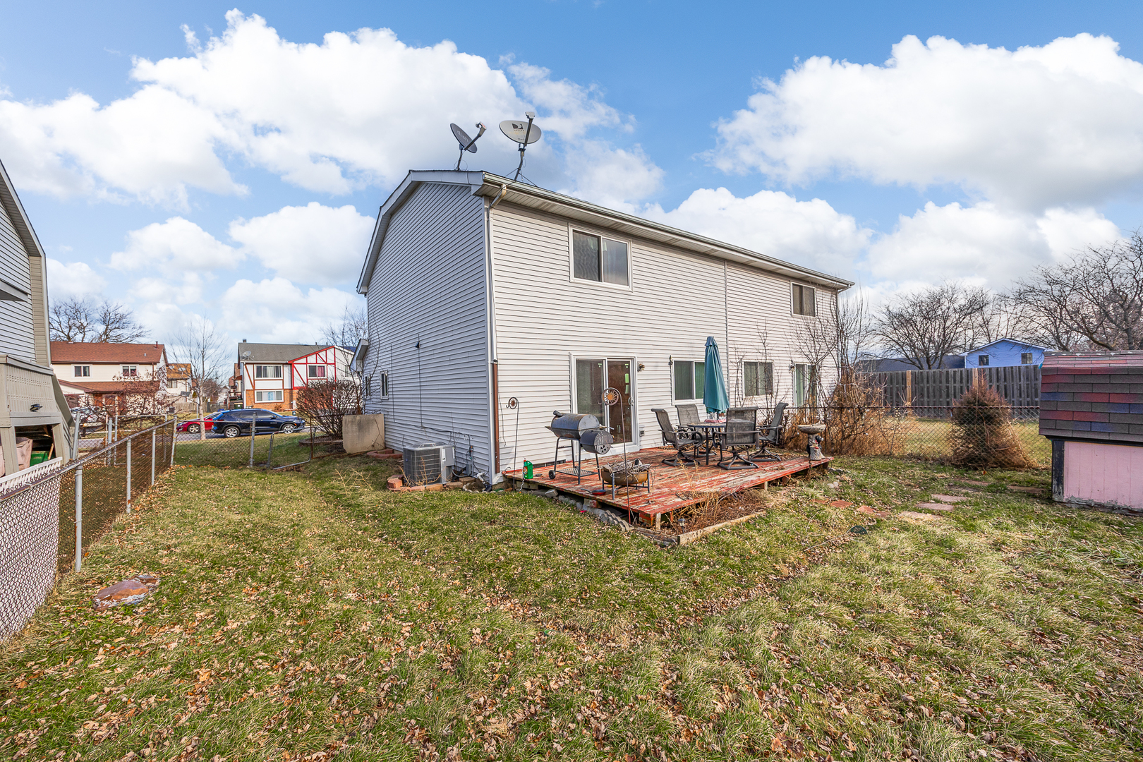 1823 Whaler Lane, Hanover Park, IL 60133