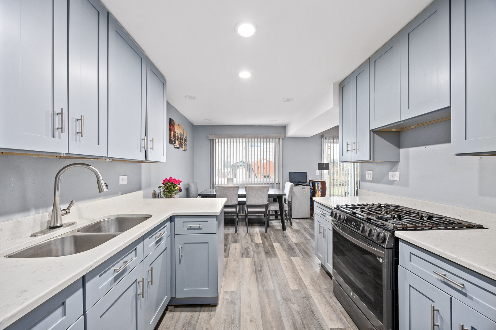 1823 Whaler Lane, Hanover Park, IL 60133