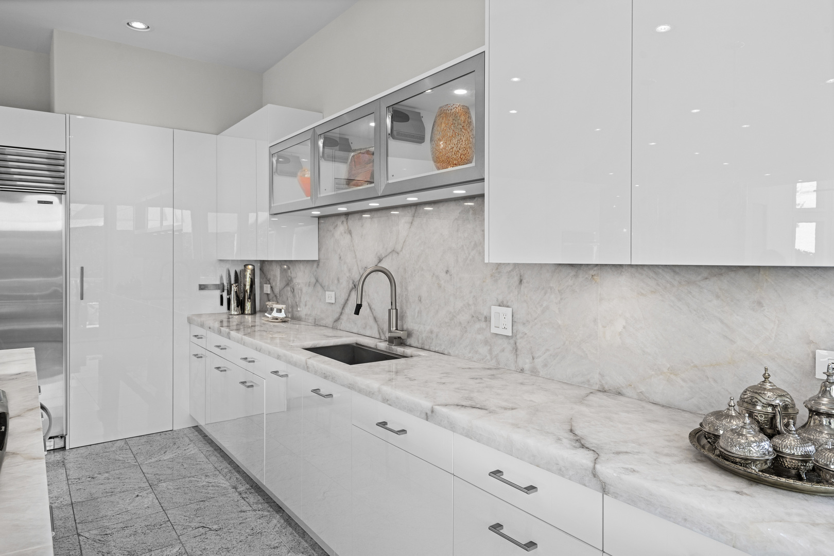 920 St Stephens Green, Oak Brook, IL 60523