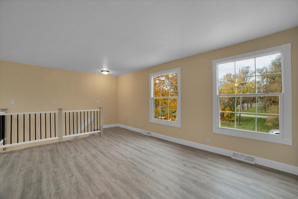 1295 Pearl Avenue #D, Glendale Heights, IL 60139