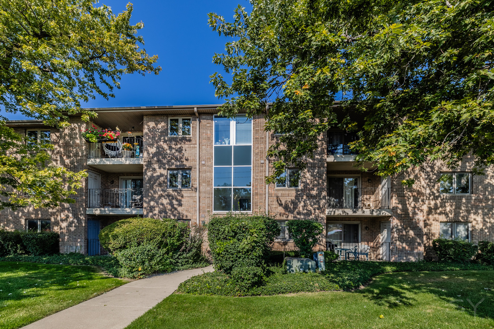 10288 Southwest Highway #3D, Chicago Ridge, IL 60415