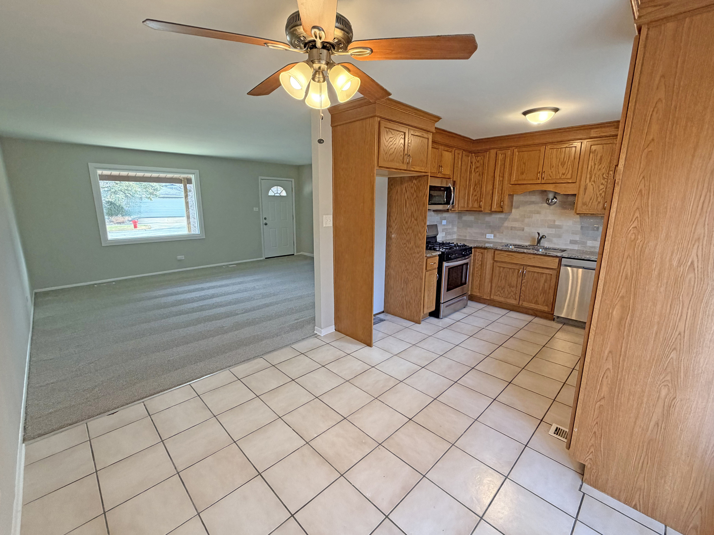 16908 Laramie Avenue, Oak Forest, IL 60452