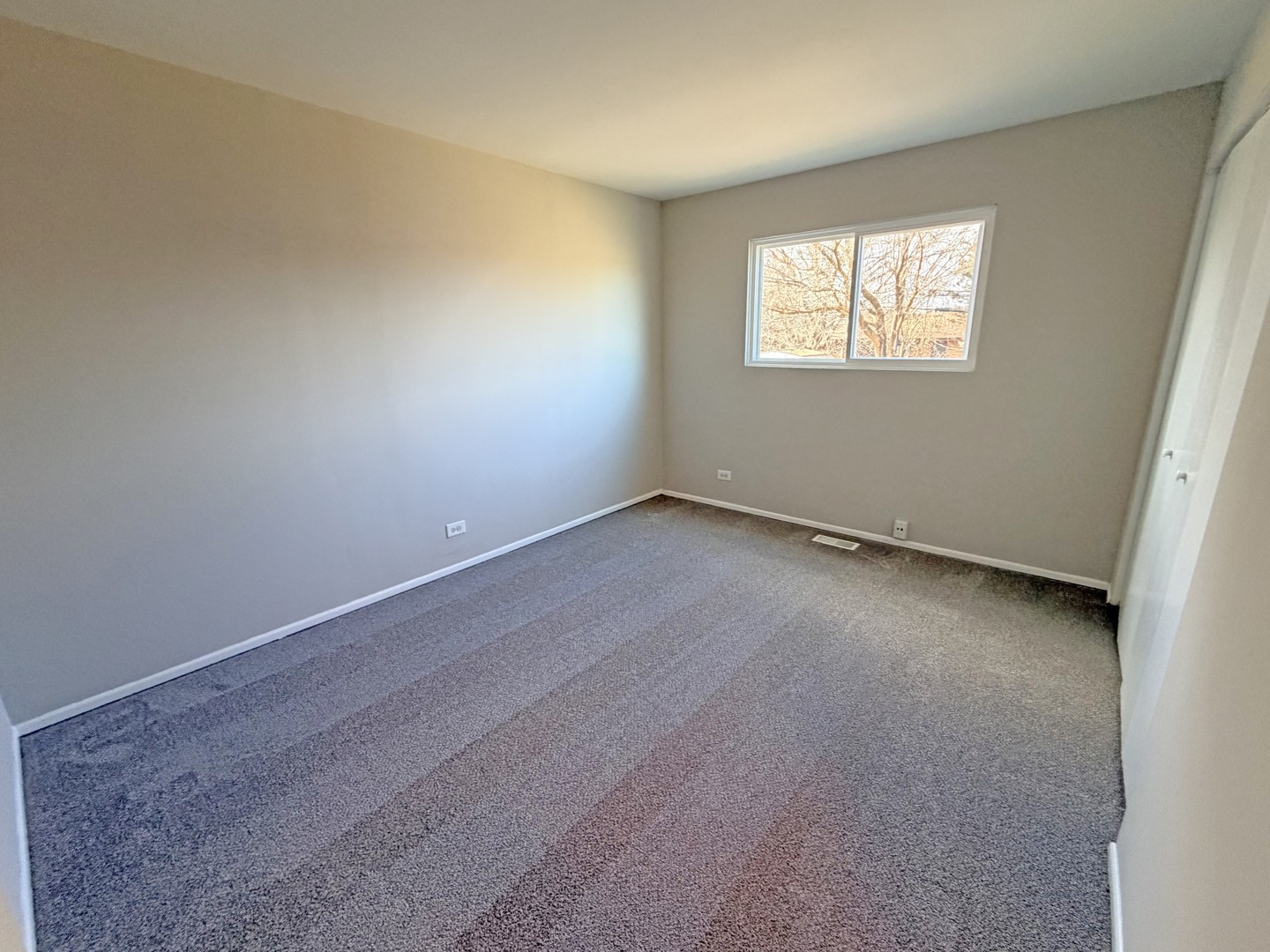 16908 Laramie Avenue, Oak Forest, IL 60452