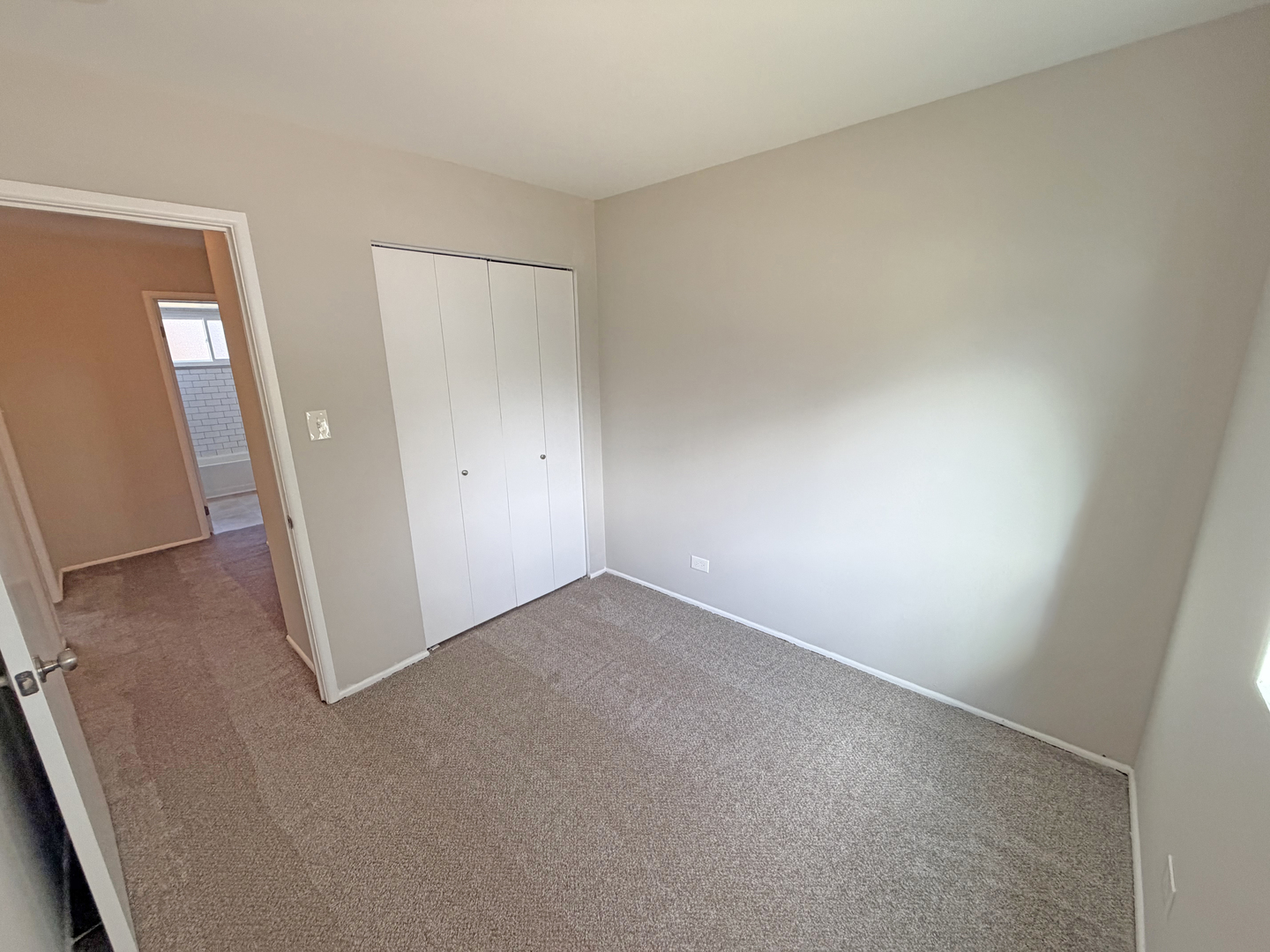 16908 Laramie Avenue, Oak Forest, IL 60452