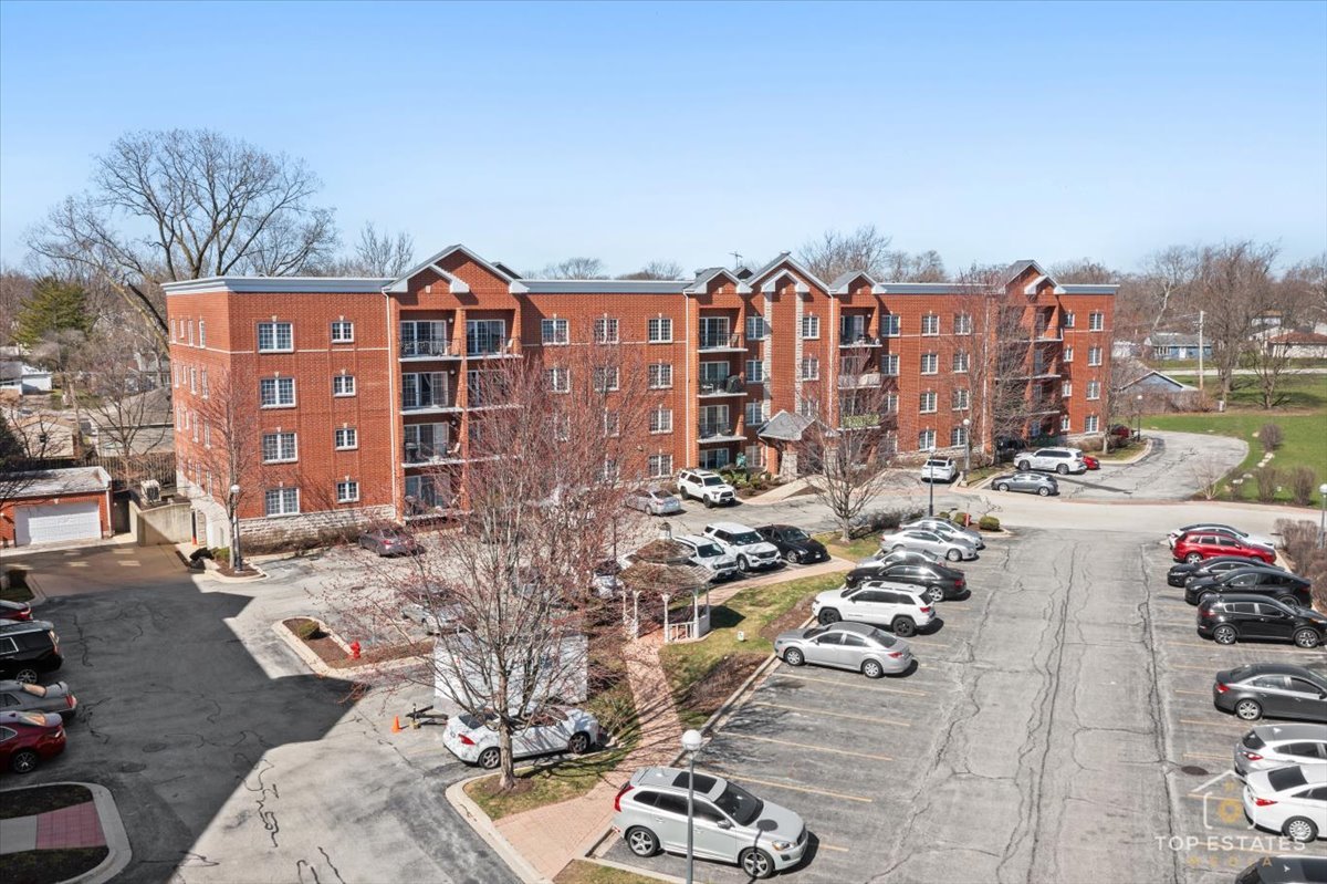 3501 WELLINGTON Court #409, Rolling Meadows, IL 60008