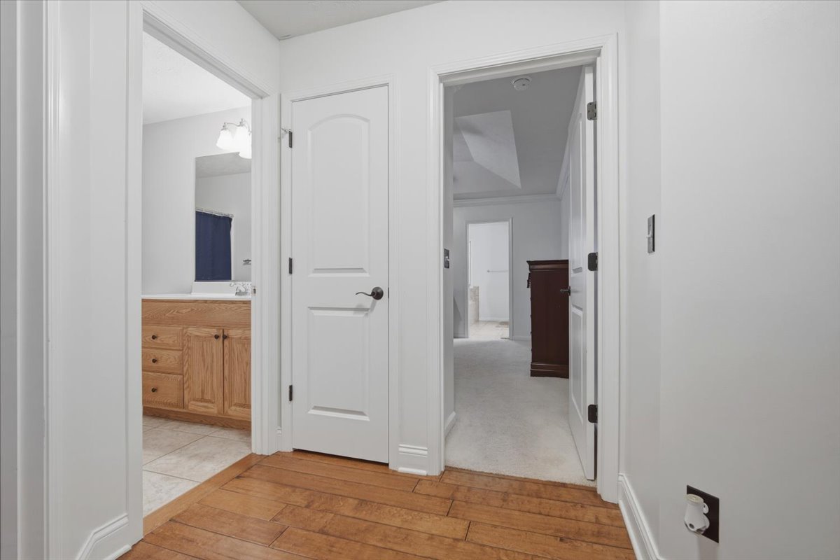 10 Timbers Court, Bloomington, IL 61701