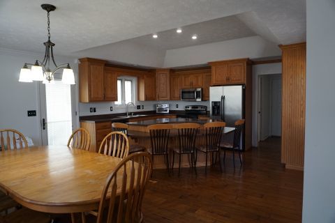 10 Timbers Court, Bloomington, IL 61701